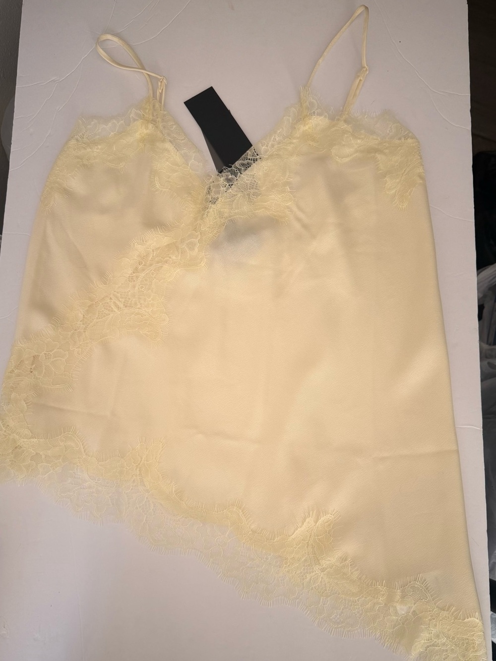 Brit the Label Yellow Satin Lace Trim Cami Top - Size Large - NWT